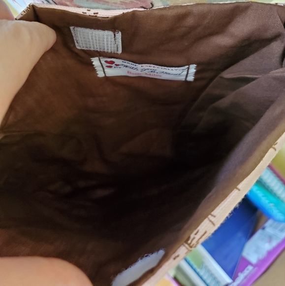 Handmade Scenic Man and Woman Dancing/Bridge Crossbody Purse - Picture 6 of 6